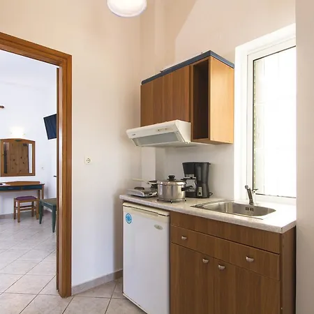 Aparthotel Mediterranean & Kissamos